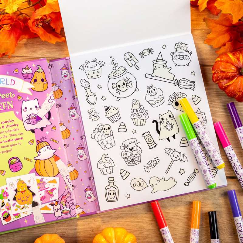 ColorWorld: Spooky Sweet Halloween Coloring Set